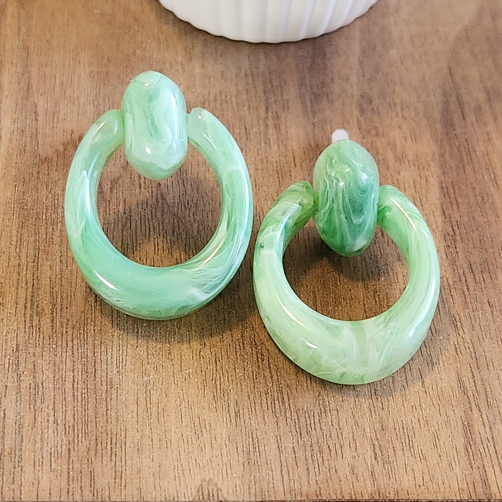 Green Marbled Acrylic Door Knocker Earrings Vintage Style Statement Hoops 1.5"